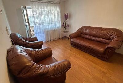 Apartament cu 2 camere decomandat în Central - 2