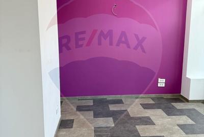 Spațiu comercial, de 92.2 mp, în Central - 19