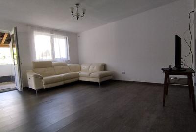 Casă cu 3 camere în Petrolului - 2