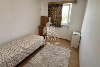 Camera de camin cu baie proprie ?i vedere spre Castelul Corvinilor - 5