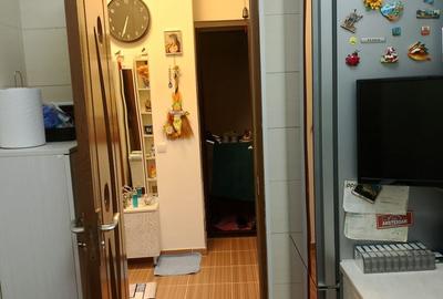 Garsoniera partial mobilata, AC, loc de parcare - 10