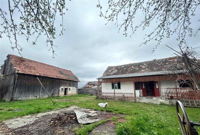 Casă individuală cu 2 camere cu Teren 1850 Mp în Lunca Mărcușului - 1