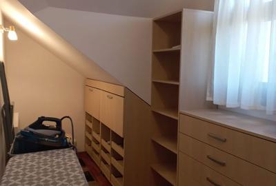 Casă cu 5 camere cu Teren 1400 Mp în Groși - 2