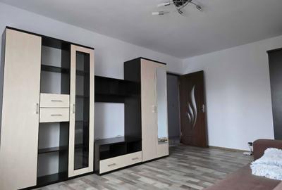 Garsonieră decomandată în Nicolina - 3
