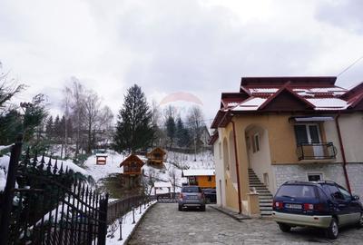 Casa de vanzare, Moisei