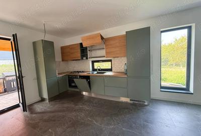 Casă cu 4 camere în Dezmir - 6