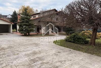 Casă cu Teren 1700 Mp în Central