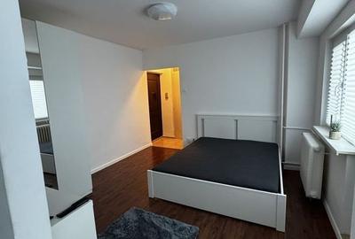 Garsoniera de inchiriat  B-dul C-tin Brancoveanu Garsoniera de inchiriat  B-dul C-tin Brancoveanu - 1