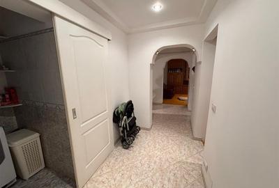Apartament 3 camere, 72mp, etaj 2, zona fostul Tribunal - stradal - 15