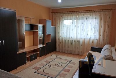 Garsonieră decomandată în Rogerius - 2