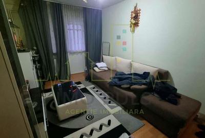 Apartament cu 3 camere semidecomandat în Circumvalațiunii