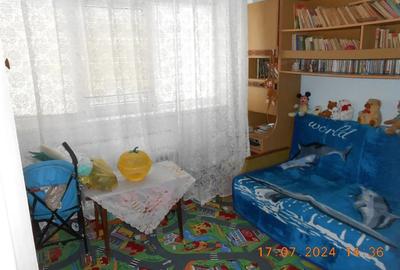 Apartament cu 4 camere decomandat în Central - 4