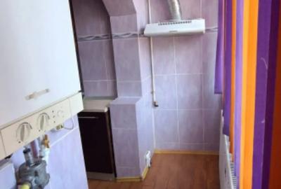 Apartament cu 3 camere decomandat în Central - 8