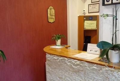 Pensiune functionala cu terasa ,restaurant  si magazin centrul istoric - 16