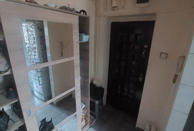 Apartament cu 4 camere semidecomandat, mobilat în Drumul Taberei - 3