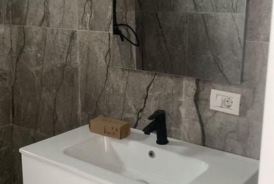 Casă cu 4 camere cu Teren 340 Mp în Malu Mare - 5
