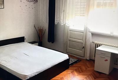 Apartament cu 3 camere decomandat în Lipovei - 1