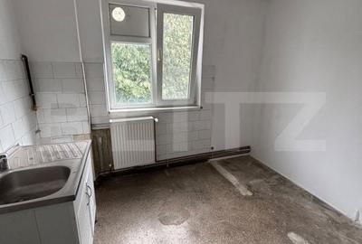 Apartament cu 3 camere decomandat în Vest - 8