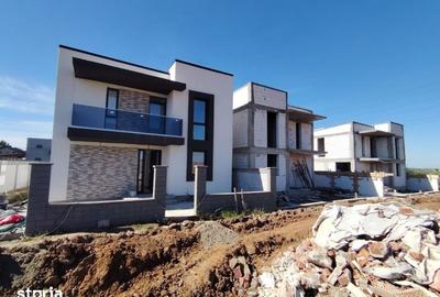 Casă cu 4 camere cu Teren 328 Mp în Cârcea - 3