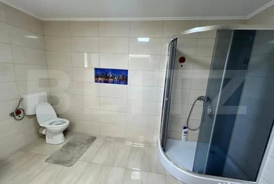 Casă cu 4 camere cu Teren 300 Mp în Central