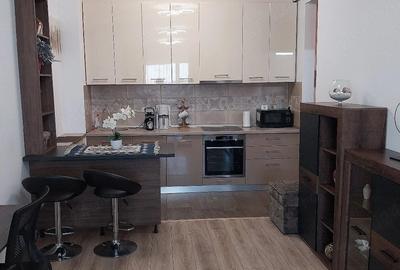 Apartament cu 2 camere semidecomandat în Central - 3