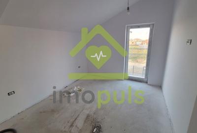 Duplex cu 4 camere cu Canalizare în Moșnița Nouă - 13
