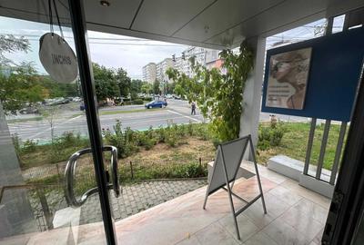 Spațiu comercial, de 40 mp, în Exterior Vest