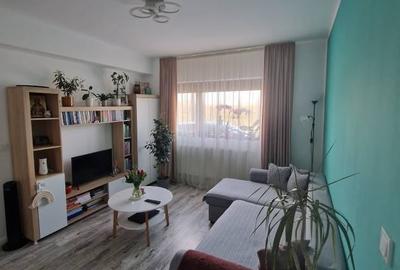 Apartament cu 2 camere semidecomandat în Bucium