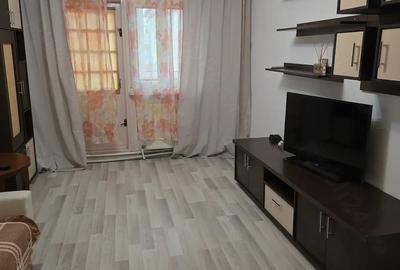 Apartament cu 3 camere decomandat în Orizont - 1