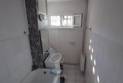 Apartament cu 2 camere semidecomandat în Central - 10