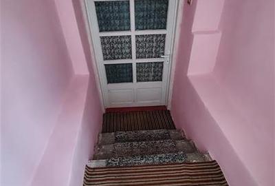 Duplex cu 2 camere cu Canalizare în Central - 16