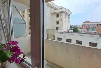 Apartament cu 3 camere decomandat, mobilat în Micro 11 - 6