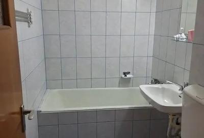 Garsonieră semidecomandată în Titan