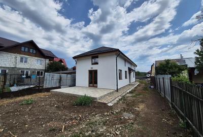 Casă individuală cu 4 camere cu Canalizare în Bănești - 35
