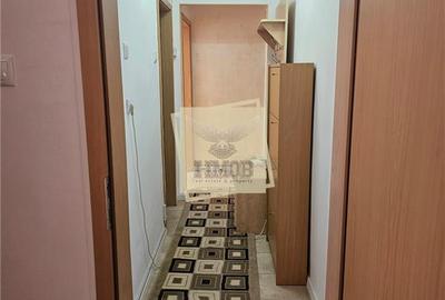 Apartament cu 3 camere decomandat în Aeroport - 12