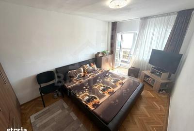 Apartament cu 2 camere decomandat în 1 Mai