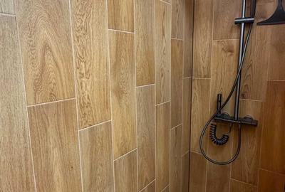 Apartament cu 2 camere decomandat în Plopilor