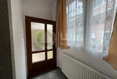Apartament cu 4 camere decomandat, mobilat în Central - 8