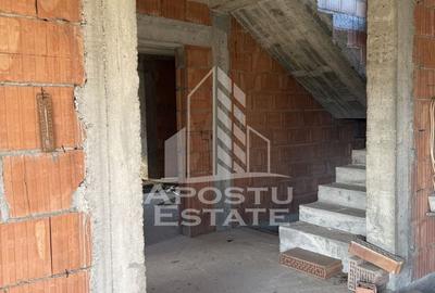 Casă individuală cu 4 camere cu Canalizare în Sânandrei - 10