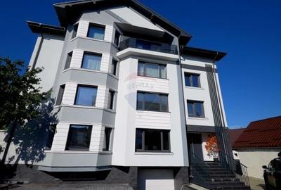 Apartament cu 5 camere decomandat, mobilat în Precista - 43