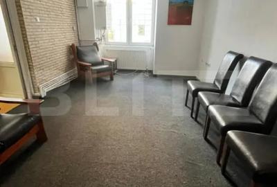 Spațiu comercial, de 60 mp, în Central - 2