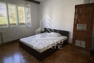 Casă cu 6 camere cu Teren 827 Mp în Elisabetin