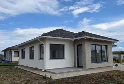 Casă cu 4 camere în Exterior Vest - 7