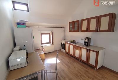 Apartament cu 3 camere semidecomandat, mobilat în Girocului - 4