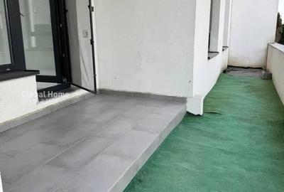 Apartament cu 3 camere decomandat în Nord