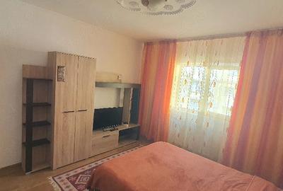 Garsonieră decomandată în Central - 1