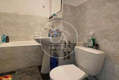 Apartament cu 2 camere decomandat în Nufărul