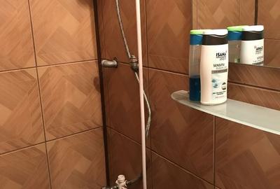Casă cu 2 camere în Central