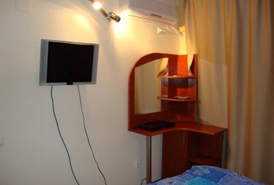 Apartament cu 2 camere semidecomandat, mobilat în Sala Palatului - 2
