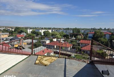 Apartament cu 2 camere în Micro 14